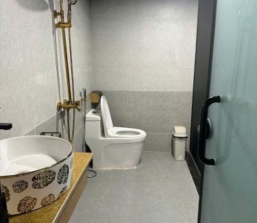 Kon Tum Hotel | Khách Sạn Đồi Tuyết - Đồi Tuyết Hostel