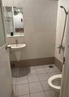 Tan Phu District Hotel | khách sạn gia hân