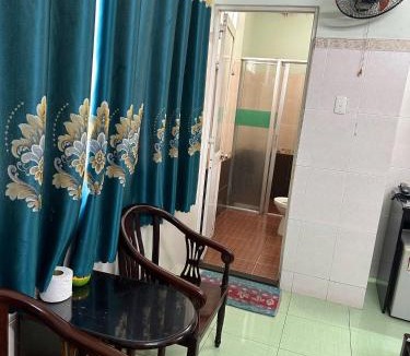 Tan Binh Hotel | Khách Sạn Giang Phước Hùng