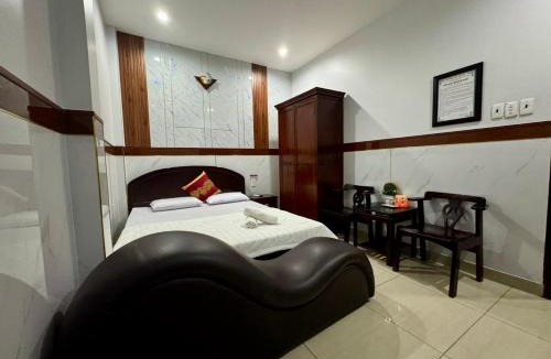 District 10 Hotel | Khách Sạn Hoàng Hà