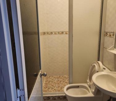 Gia Rai Hotel | Khách Sạn HP 68 BÁNH CANH TRẢNG BÀNG Quán Ăn