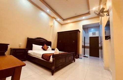 District 10 Hotel | Khách Sạn Minh Thịnh