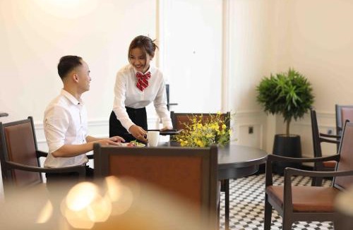Gia Nghia Hotel | Khách sạn Robin Gia Nghĩa