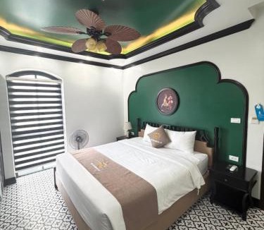 Bai Chay Hotel | Khách sạn The sea