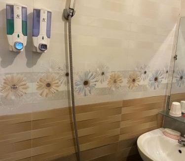 Gia Nghia Hotel | Khách sạn Thiên Nga
