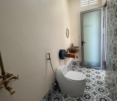 Vinh Hy House | Khách Sạn Trung Loan