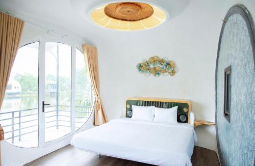 Hoa Lu Other | Khu DL ST Cánh Đồng Vàng
