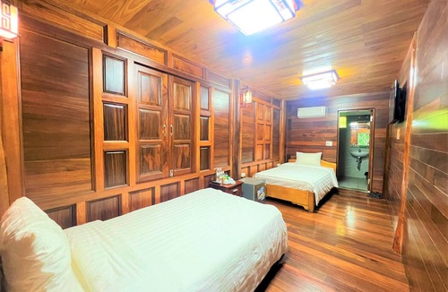Dien Bien Hotel | Khu du lich khoang nong UVA