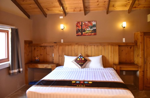 Tan Phu Dong Hotel | Khu Du Lich Lang Yen