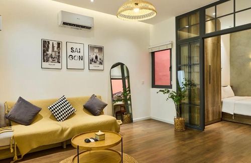 District 7 Hotel | Kin Wander Tân Quy