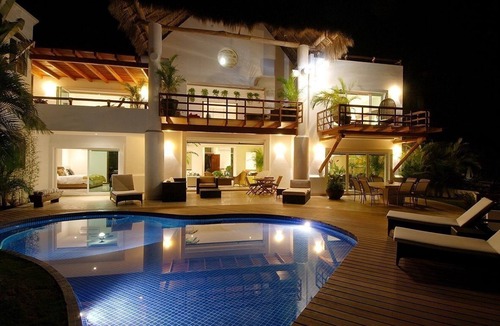 La Puntilla Villa | Kovay Gardens Resort Villa Steps away from the Ocean & Beach & PRIVATE POOL!