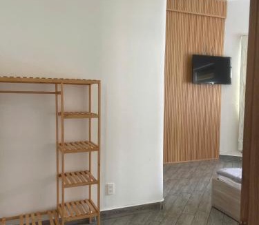 Long Xuyen Bed & Breakfast | Lá Homestay