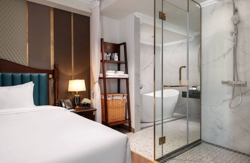 Old Quarter Hotel | L'Signature Hotel & Spa