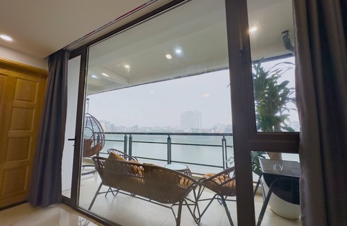 Quang An Apartment | LA Apartment 601