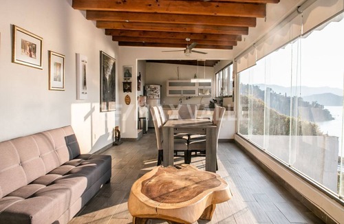 El Santuario House | La mejor vista de Valle de Bravo, 3 Habitaciones con baño, jacuzzy y alberca