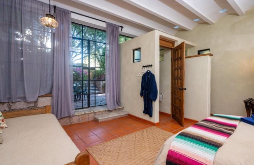 De La Presa Bed & Breakfast | La Sagrada