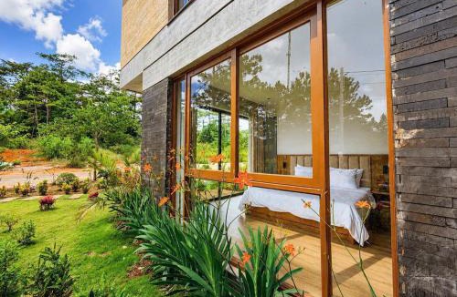 Kon Plong Bed & Breakfast | La Victoria Hotel Mang Den