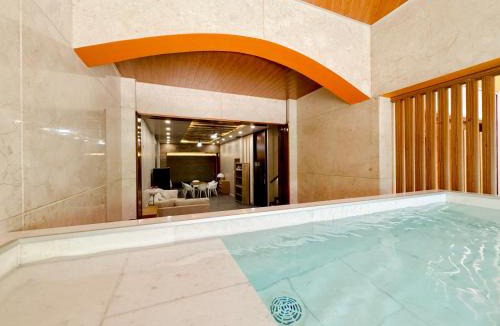 District 7 Apartment | Lakeview Park Villas - Each Duplex with Private Pool
