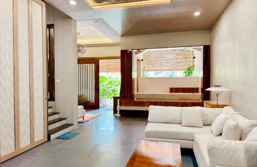 District 7 Apartment | Lakeview Park Villas - Each Duplex with Private Pool