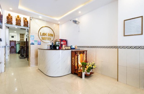 District 11 Hotel | Lam Sơn Hotel
