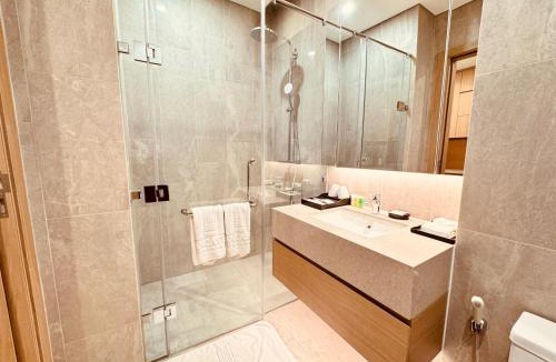 Dong Da Apartment | Lancaster Luminaire - HoBa Housing