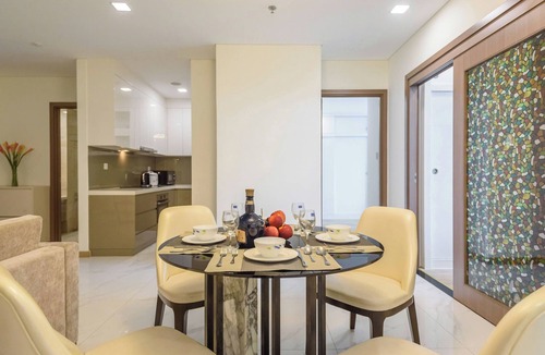 Hang Xanh Apartment | LANDMARK 81 Signature Residence