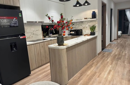 Van Giang Condo | Landmark Ecopark by Emily in Town
