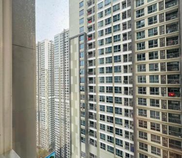 Hang Xanh Hotel | Landmark Nova - Vinhome Central Park