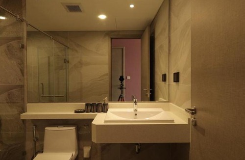 Van Giang Apartment | LangX Ecopark Sky Forest - Lilac Apartment