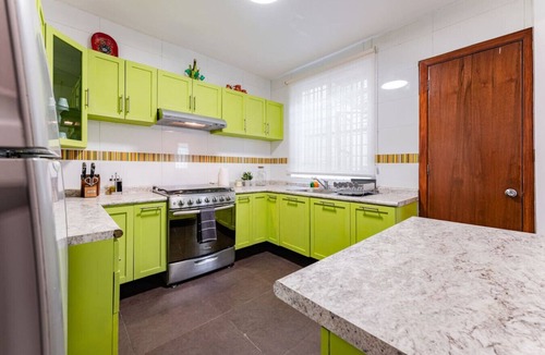 Reforma House | Large Group-Friendly Home with Stunning Rooftop