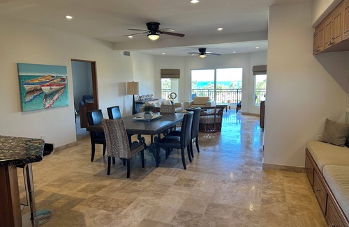 Zona Hotelera Condo | Las Mananitas Luxury Triple en-suite Ocean & Beach Front Resort Condo