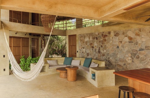 Santa Maria Tonameca Villa | Las Rocas: beach front room with infinity pool and spectacular views