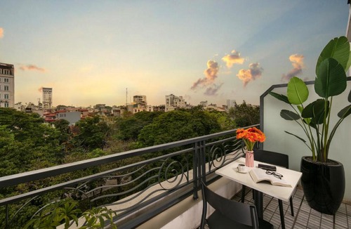 Old Quarter Hotel | Le Carnot Boutique Hotel