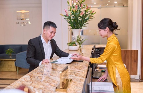 Dang Giang Hotel | Le Haute Hotel Hai Phong