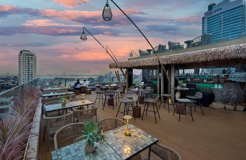 Truc Bach Hotel | Le Jardin Hotel Haute Couture