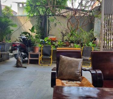 Ha Giang Hostel | Le Trang homestay - 50cc & bicycle for rent