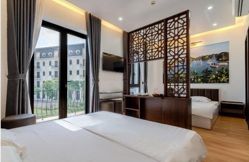 Hai Phong Hotel | Legend Lakeside Hotel