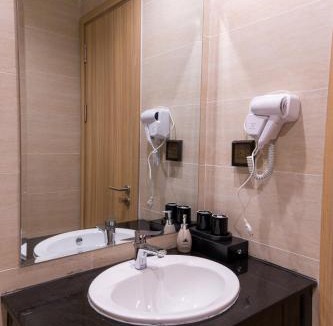 Duong To Hotel | Leono Coast Beach Hotel Phu Quoc