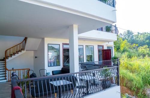 Ha Giang Hotel | LiLa Inn & Motorbike Tours Ha Giang