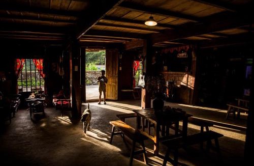 Meo Vac Hostel | Lo Lo Homestay & Cafe Meo Vac