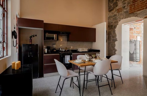 Historic Centre of Puebla Apartment | Loft 110 Historic Center w/Balconies & Panoramic Shared Terrace