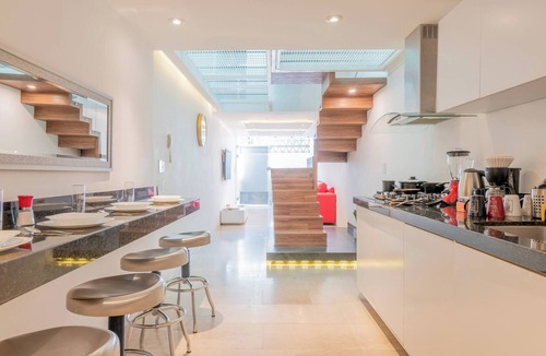 Durango House | LOFT ULTRA Moderno y Minimalista | Cama KING Size