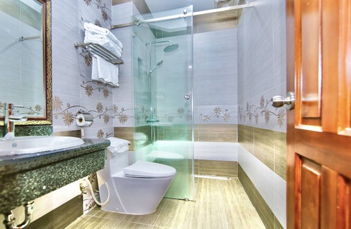Thu Dau Mot Hotel | Long Bao Chau Hotel
