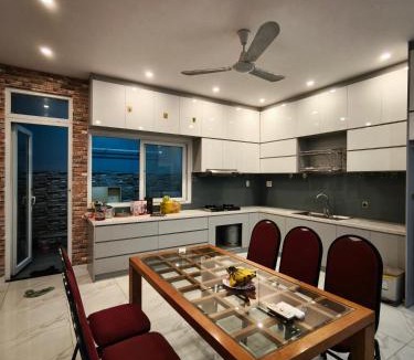 Duc Hoa Apartment | Long Homestay Phuc An
