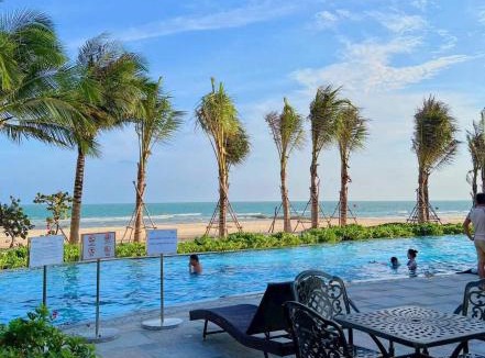 Xuyen Moc Villa | Longs Beach House Hồ Tràm - Beachfront Sea View Villa