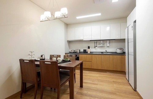 Cong Vi Apartment | Lotte The Residence