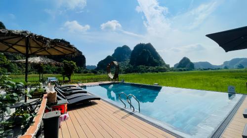 Hoa Lu House | Lotus Field Homestay