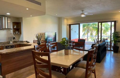 La Cruz de Huanacaxtle Apartment | Lovely apartment in Cruz de Huanacaxtle for 8 people