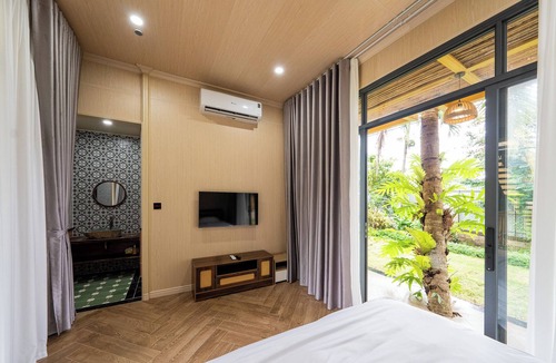 Mang Yang Hotel | Lumiere Family Village Long Khánh