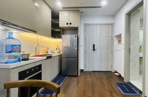 Tu Liem Apartment | Luna's House - Vinhomes Smart City